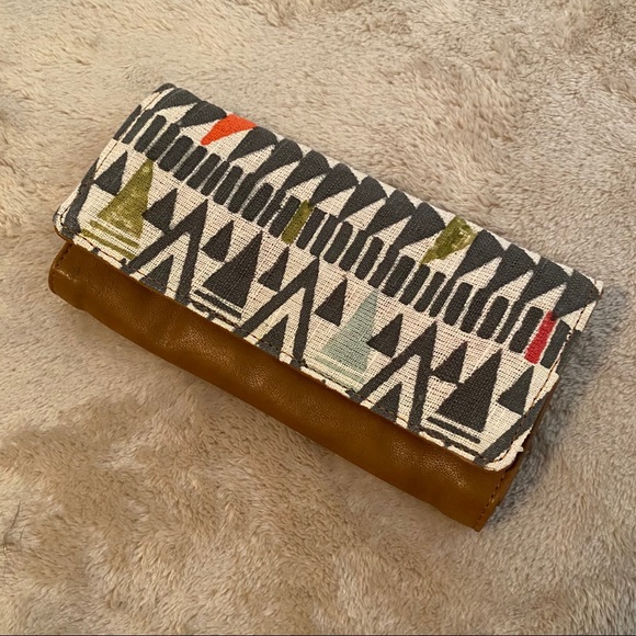 JOYN Boho Print Wallet - Picture 1 of 8